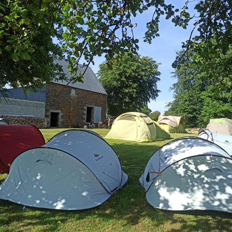 La Billardiere Camping A La Ferme Le Menil-Ciboult Экстерьер фото